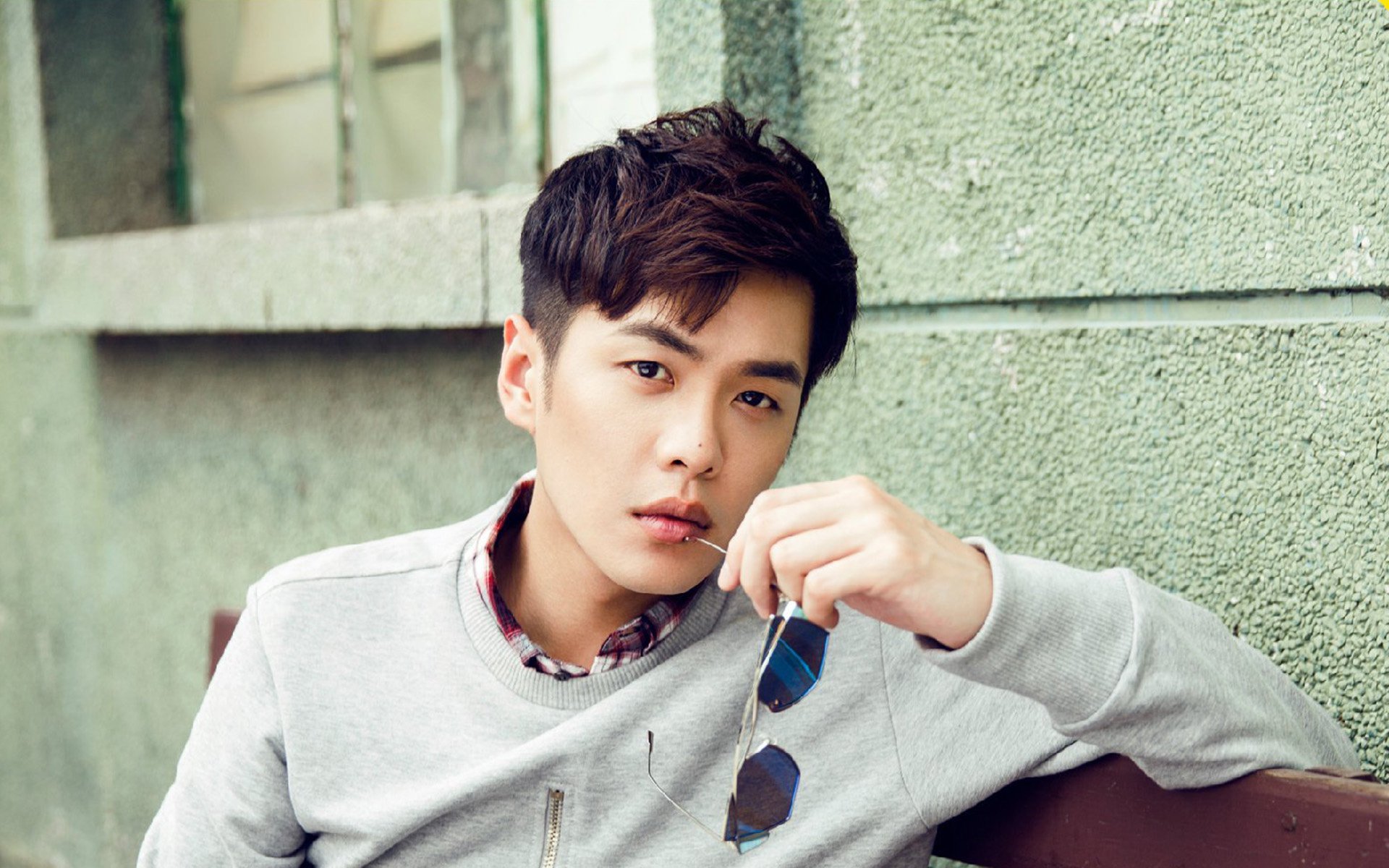 中国男篮阵容调整 新老结合值得期待，中国男篮阵容有哪些